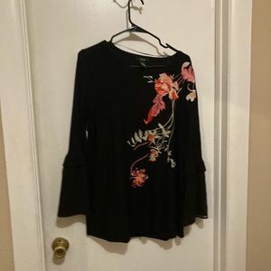 Alfani sweater black embroider flowers